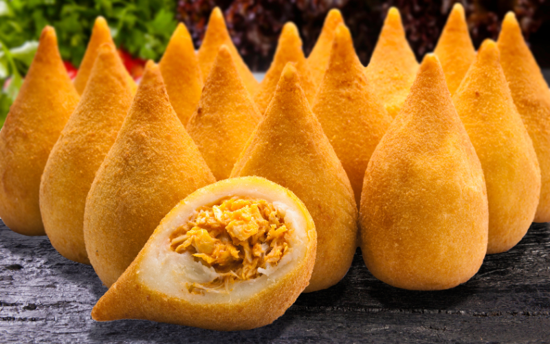 "A História da Coxinha: De Onde Veio Esse Salgado Tão Amado?"